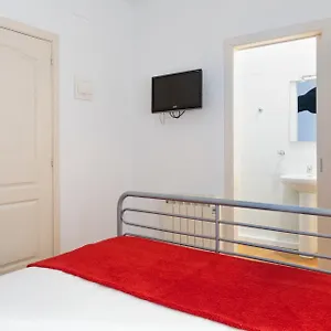 ** Pensjonat Monrooms Hiszpania