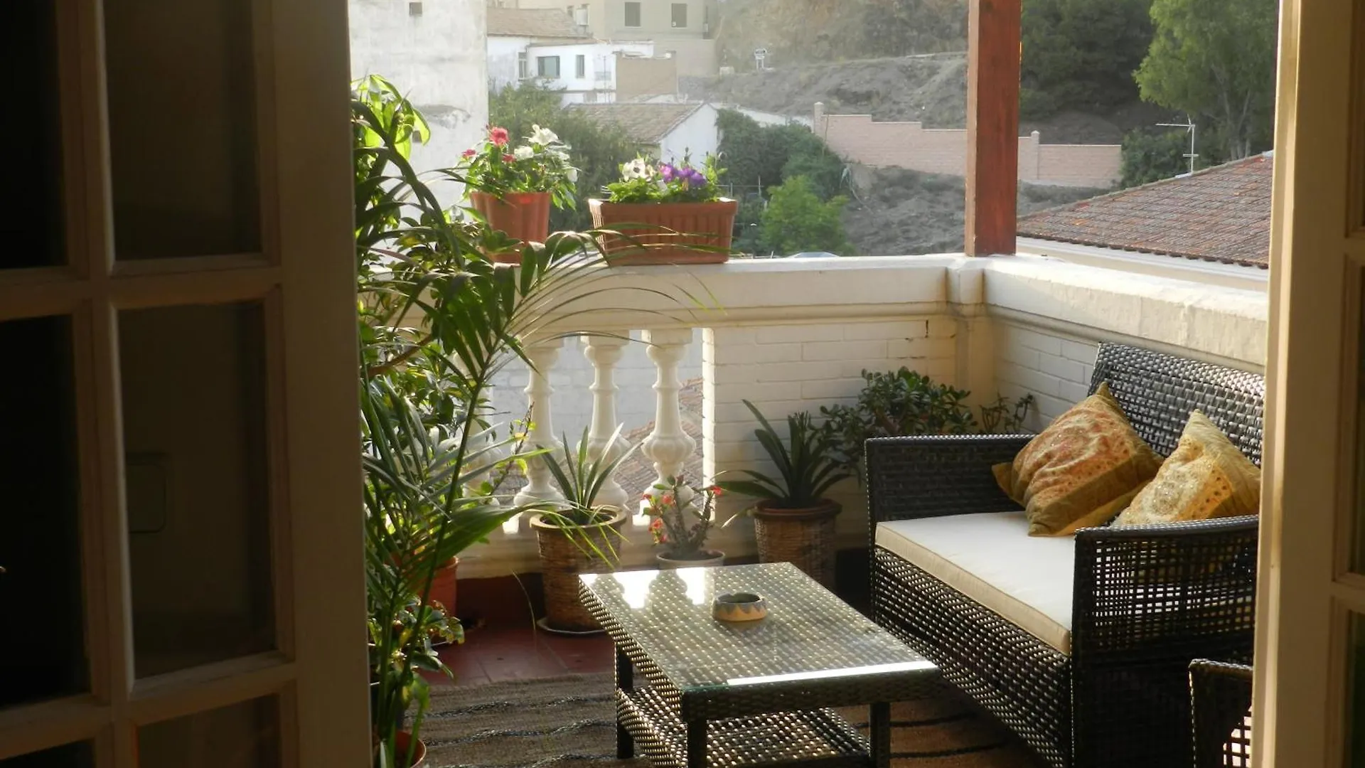 Villa Alicia Guest House مالقة