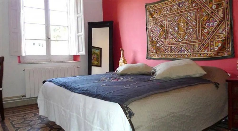 Villa Alicia Guest House مالقة