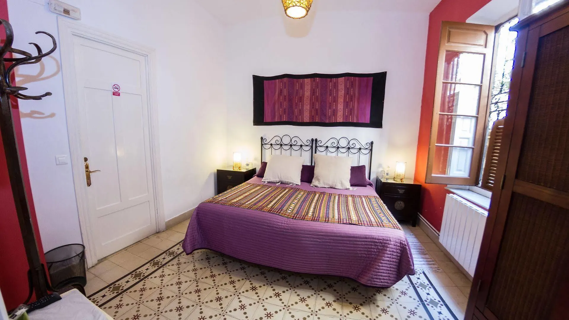 *****  Villa Alicia Guest House مالقة إسبانيا