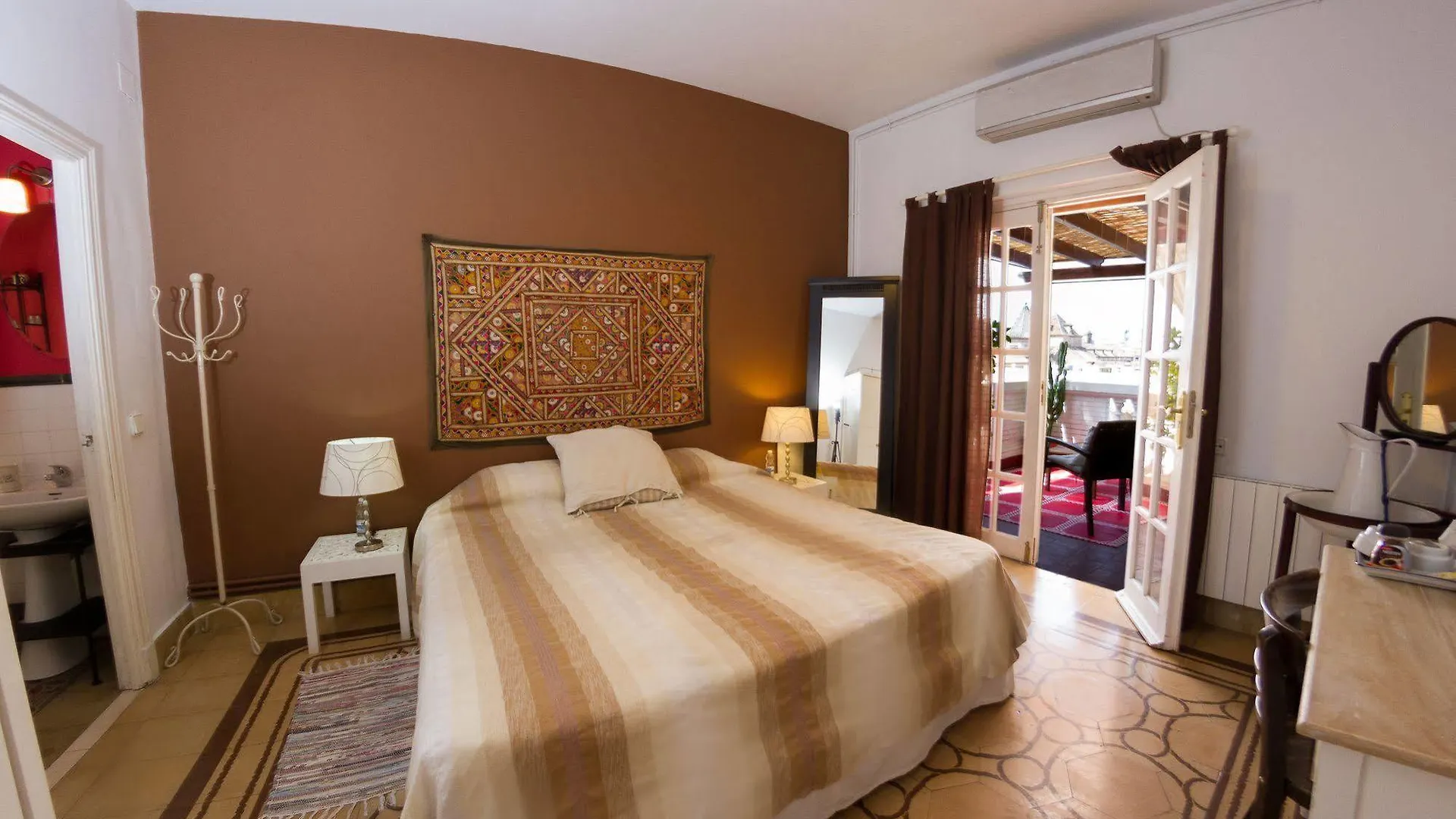 Villa Alicia Guest House مالقة إسبانيا