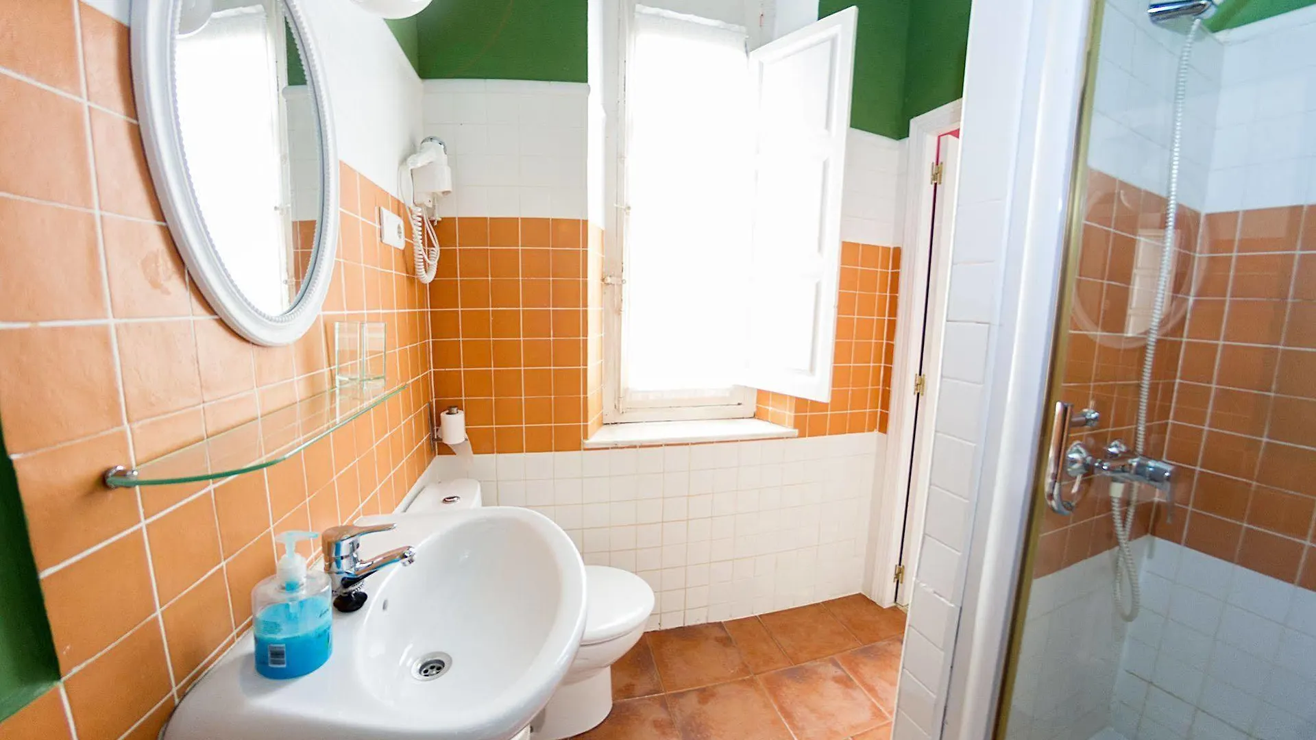 מאלגה Villa Alicia Guest House ספרד